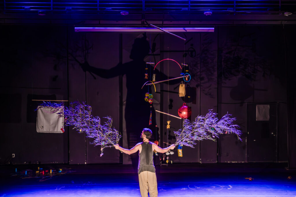 03-APTA-scaled-1-1024x683 Sesc Londrina Cadeião recebe espetáculos do circuito nacional Palco Giratório