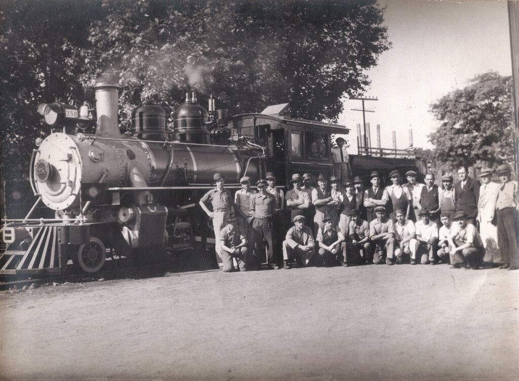 49203766601_4f3d822391_o-1024x752 Sesc PR lança edital para revitalização da Maria Fumaça nº 250 e tender