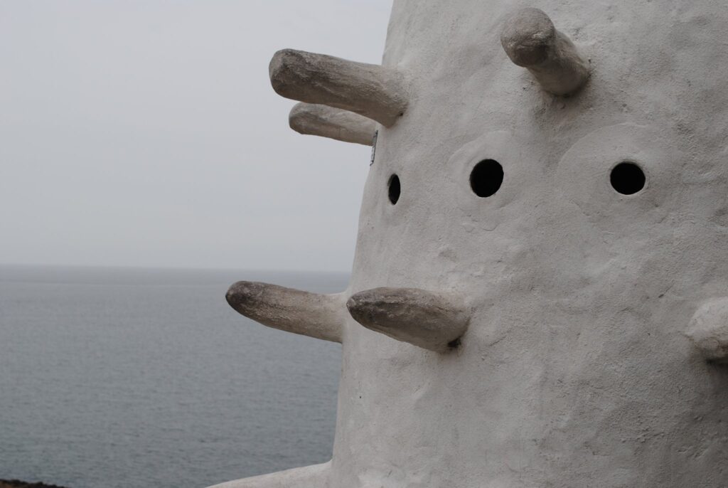 513890715_10232307747169528_3799876604387069834_n-1024x686 Casapueblo - uma "Escultura Habitável"