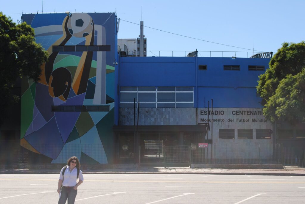 513908435_10232307819851345_8545832585440526616_n-1024x686 Estádio Centenário para os amantes do futebol