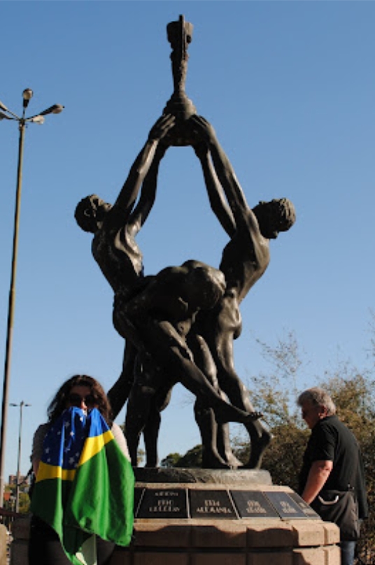 Captura-de-tela_19-9-2025_223944_pelomenosviajar.blogspot.com_ Parque Batlle para turismo e lazer