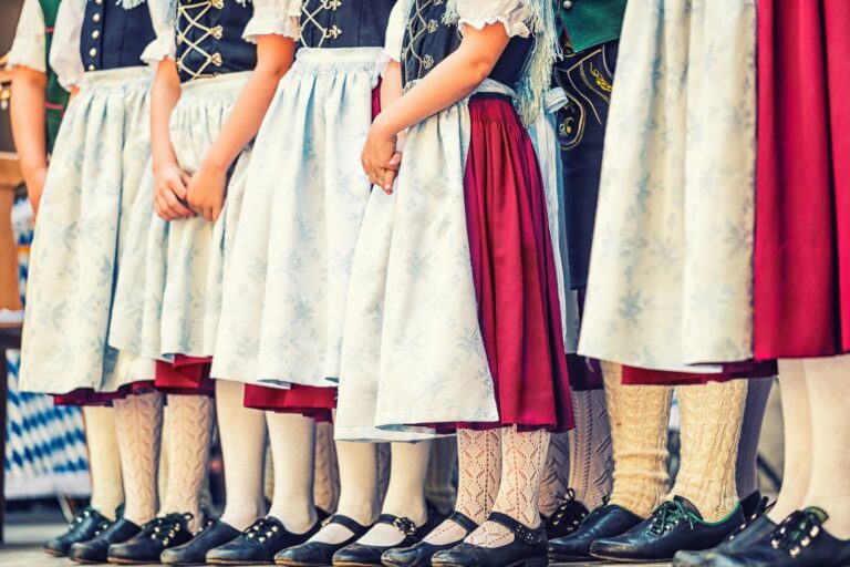 Bavarian folk dance at oktoberfest in munich.