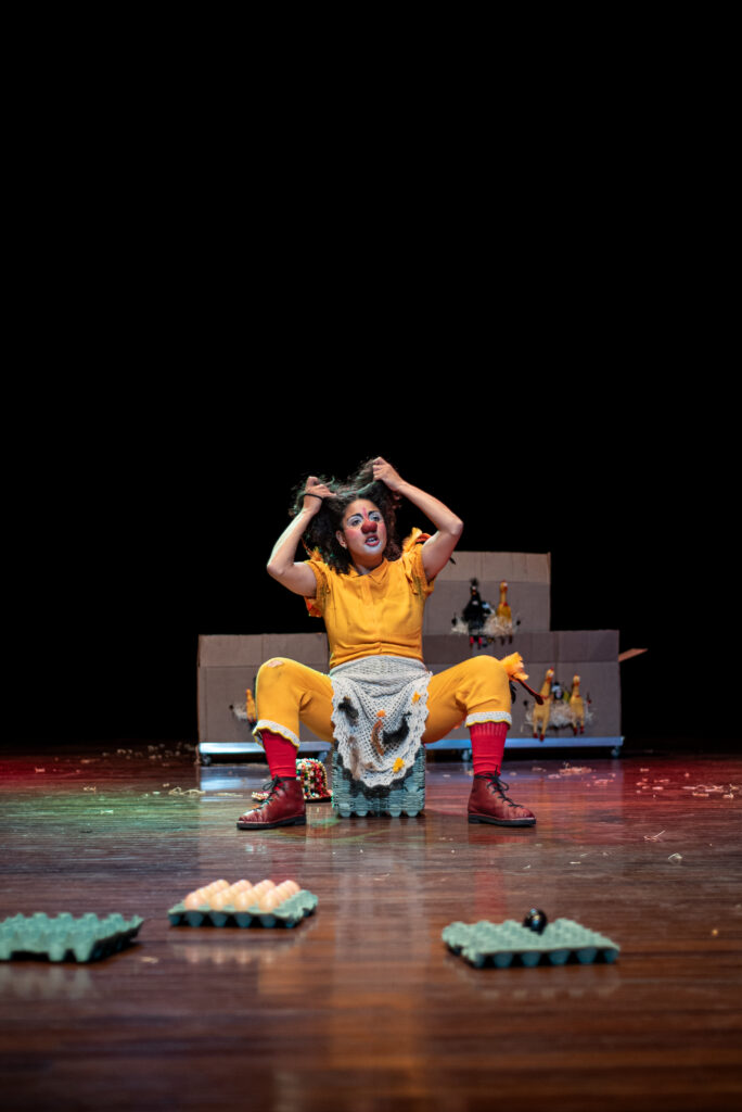 5-vale-a-pena-foto-ricardo-avellar-684x1024 Sesc Londrina Cadeião realiza 4ª Mostra Solo de Artes Cênicas