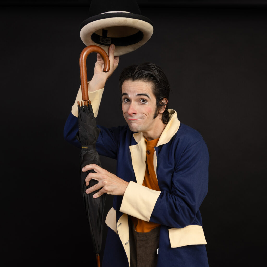 8-Um-Incrivel-Show-de-Mimica-Foto-Mauro-Machado-1024x1024 Sesc Londrina Cadeião realiza 4ª Mostra Solo de Artes Cênicas